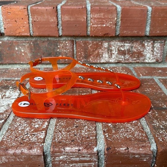 Katy Perry Women's The Geli Stud Thong in Star Fish Fiery Orange Size 7 - Picture 1 of 8
